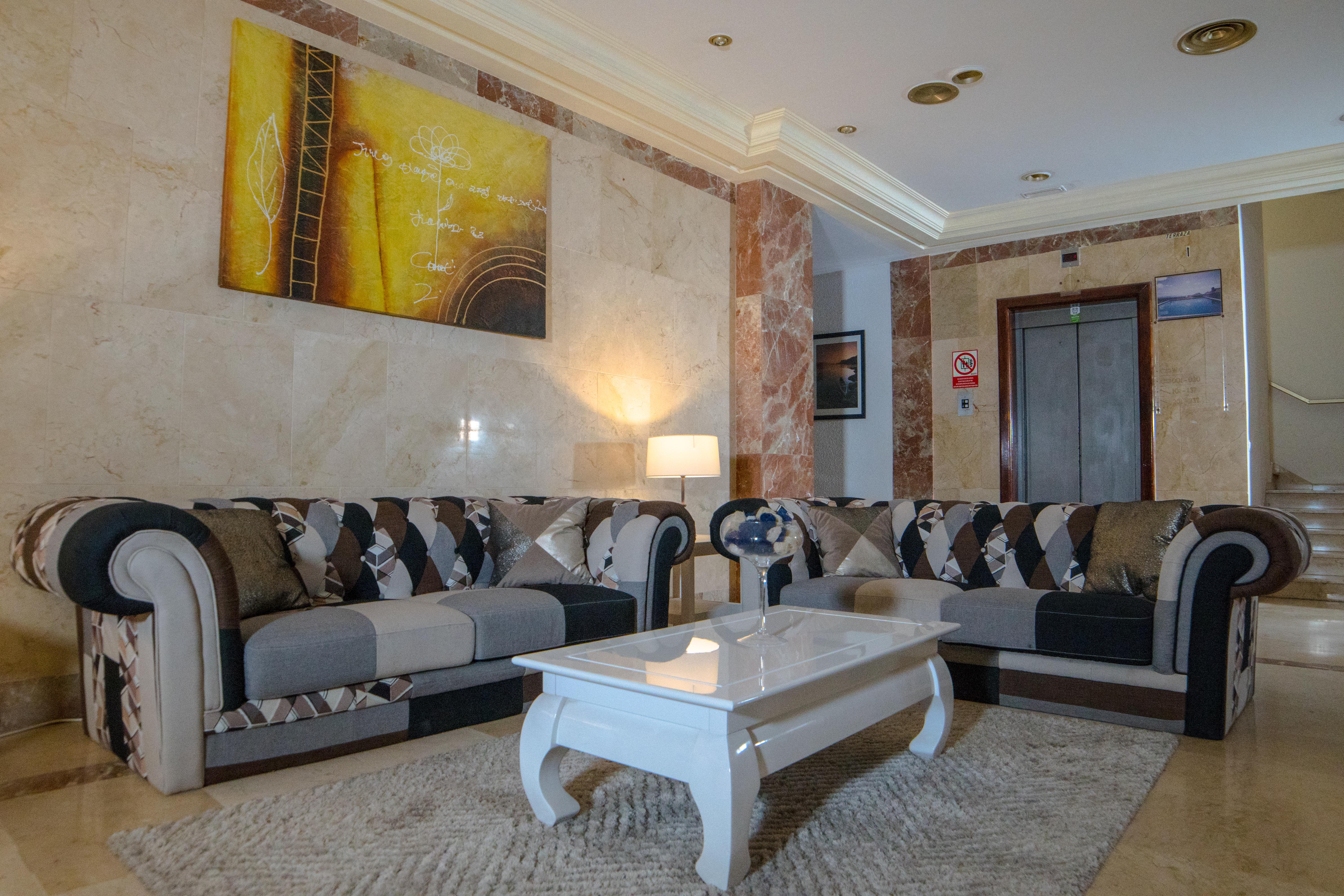 Hotel Aeropuerto Sur Сан-Исидро Экстерьер фото