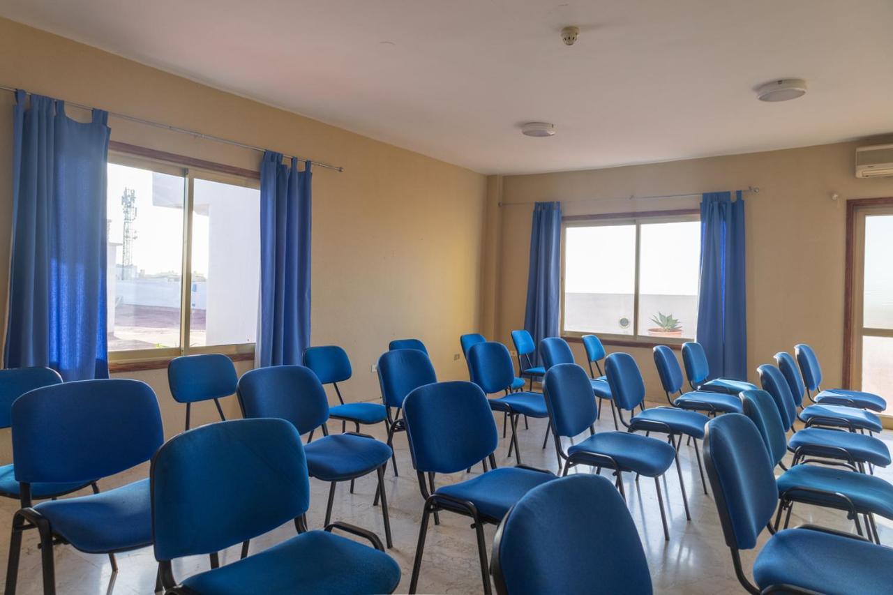 Hotel Aeropuerto Sur Сан-Исидро Экстерьер фото