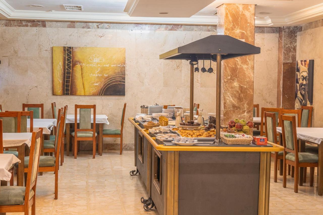 Hotel Aeropuerto Sur Сан-Исидро Экстерьер фото